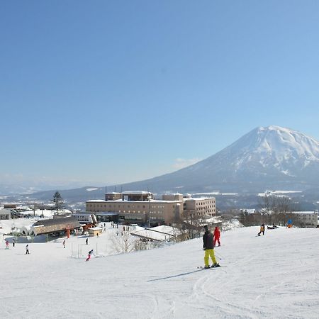 Hotel Niseko Alpen Kutchan Exteriör bild